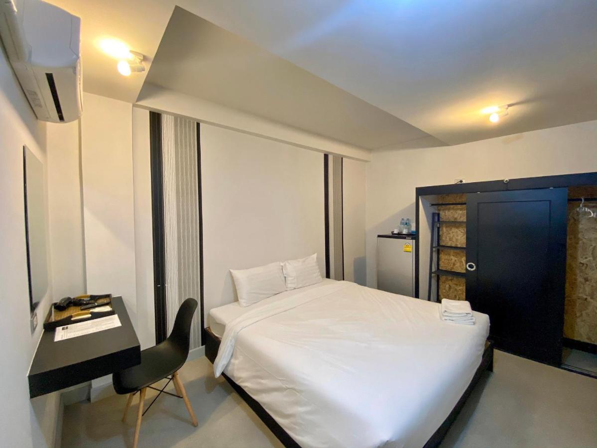 Beam House Hotel Patong Exterior photo